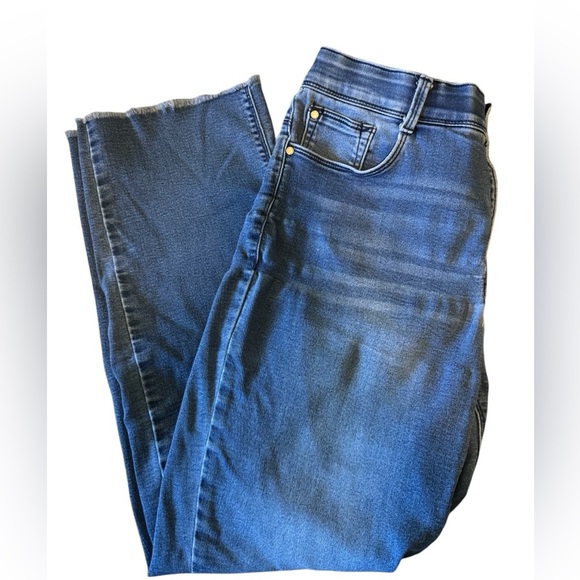 Angels Women’s soft Jean. Size 12 - Picture 2 of 4